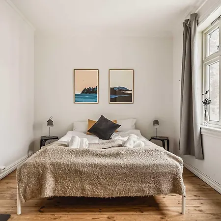 Dinbnb Homes I Idyllically Located 4-bedroom Feriehus