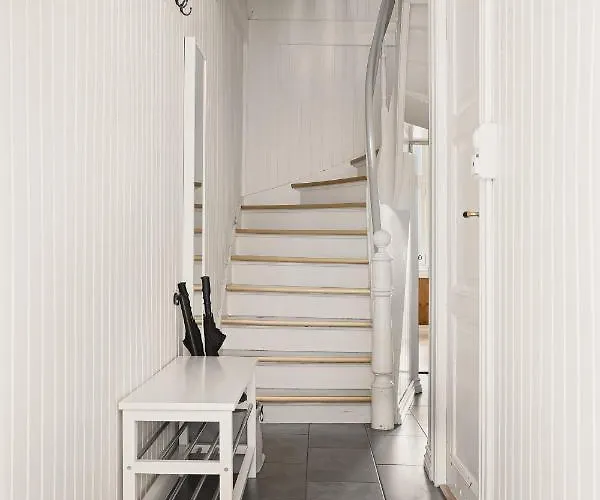 Dinbnb Homes I Idyllically Located 4-bedroom Сasa de vacaciones