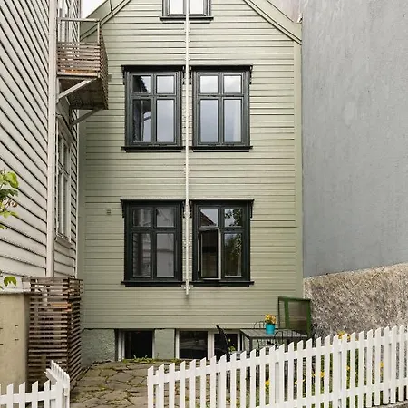 بيت للعطل Dinbnb Homes I Idyllically Located 4-bedroom *