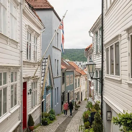 Holiday home Dinbnb Homes I Idyllically Located 4-bedroom