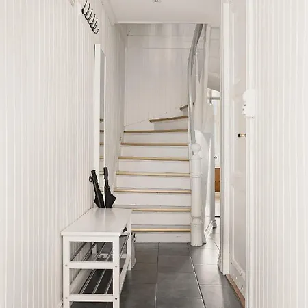 Dinbnb Homes I Idyllically Located 4-bedroom Casa vacanze