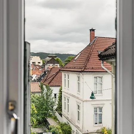 Dinbnb Homes I Idyllically Located 4-bedroom * برغن