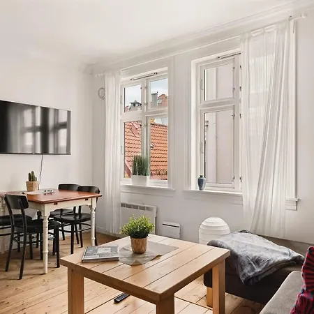 Dinbnb Homes I Idyllically Located 4-bedroom Bergen