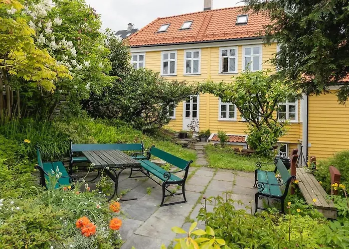 Dinbnb Homes I Idyllically Located 4-bedroom 펜션 *